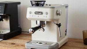 Best Delonghi Espresso Machine for Home (October 2026) Reviews & Picks