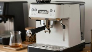 DeLonghi Rivelia vs Breville Oracle Jet