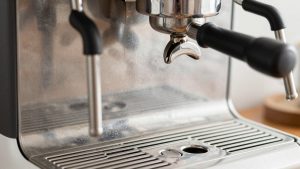 Steam Wand vs Automatic Milk Frother: Which Is Right for Your Home (2026)